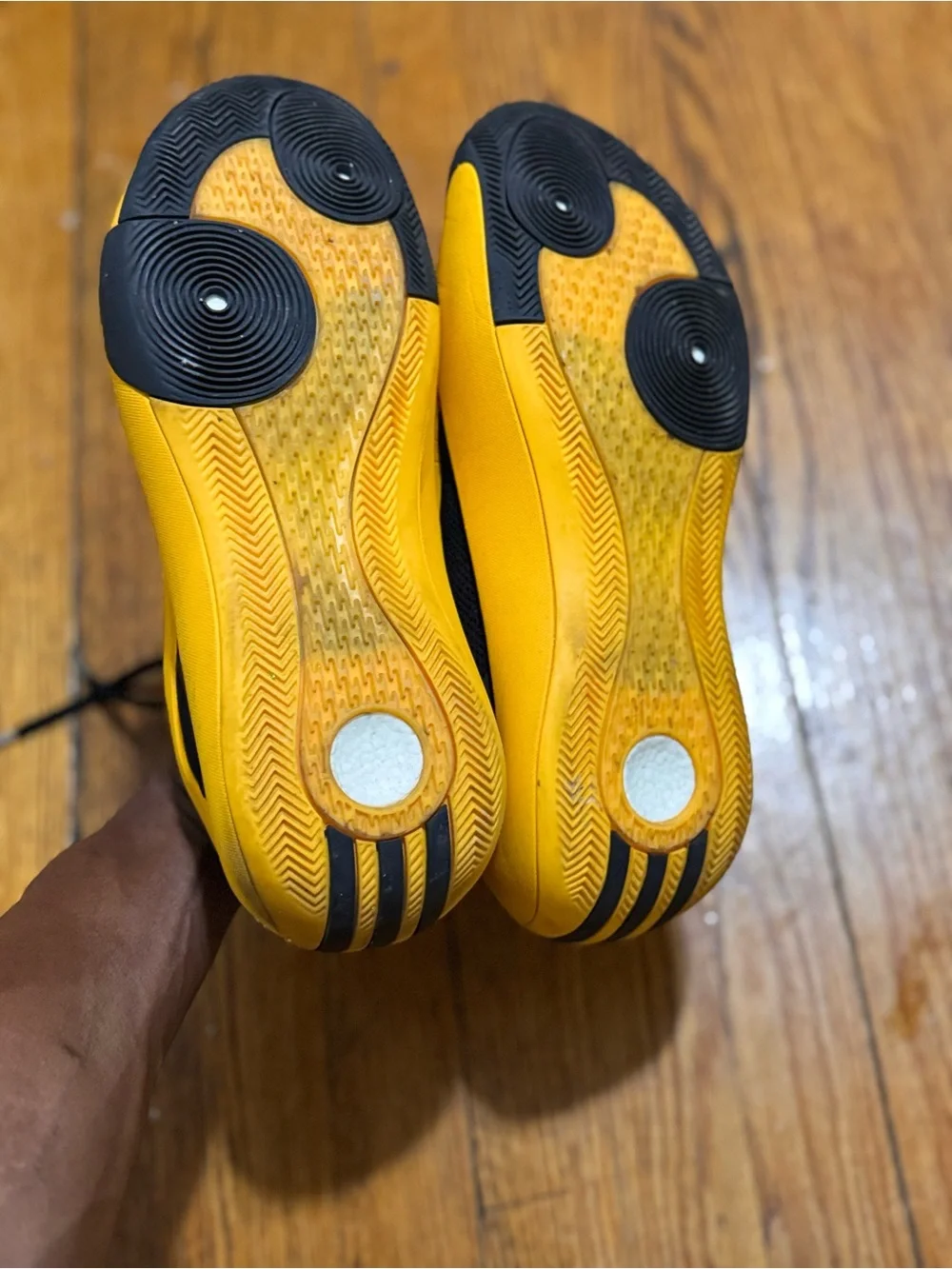 Adidas Harden Vol. 8 basketball shoes in a striking black and yellow colorway